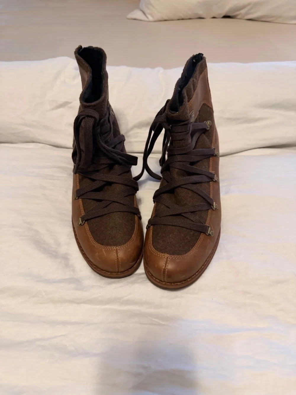 Merrell Women Brown Leather & Fabric Lace-Up Ankle Boots 10